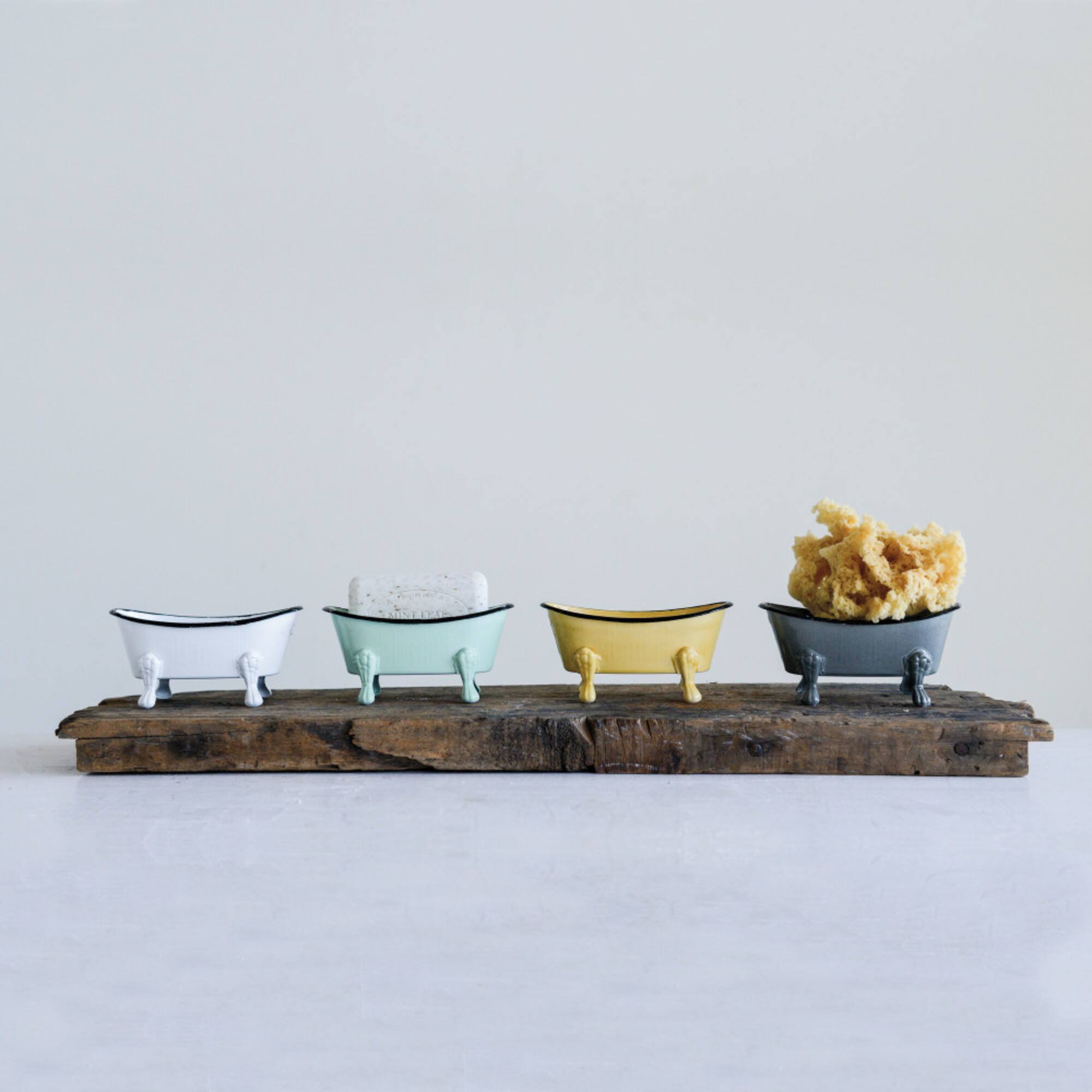 Hello Honey® Metal Bathtub Soap Dishes Set
